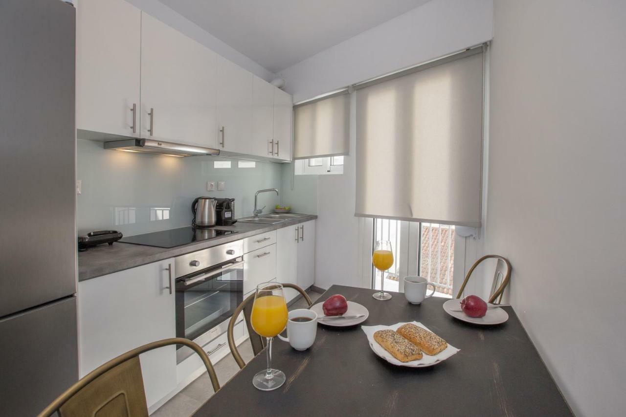 Roomy And Comfortable Apartment Near Acropolis By Ghh Athènes Extérieur photo