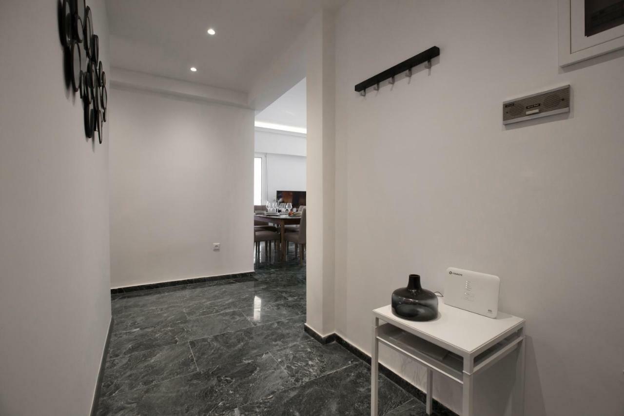 Roomy And Comfortable Apartment Near Acropolis By Ghh Athènes Extérieur photo